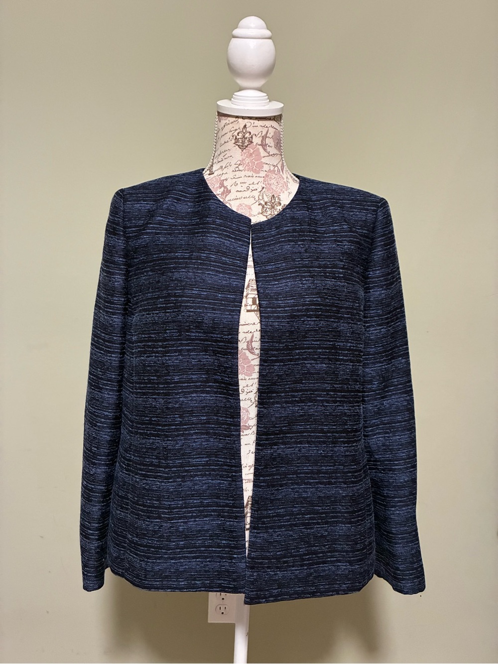 Kasper Navy Textured Open-Front Blazer